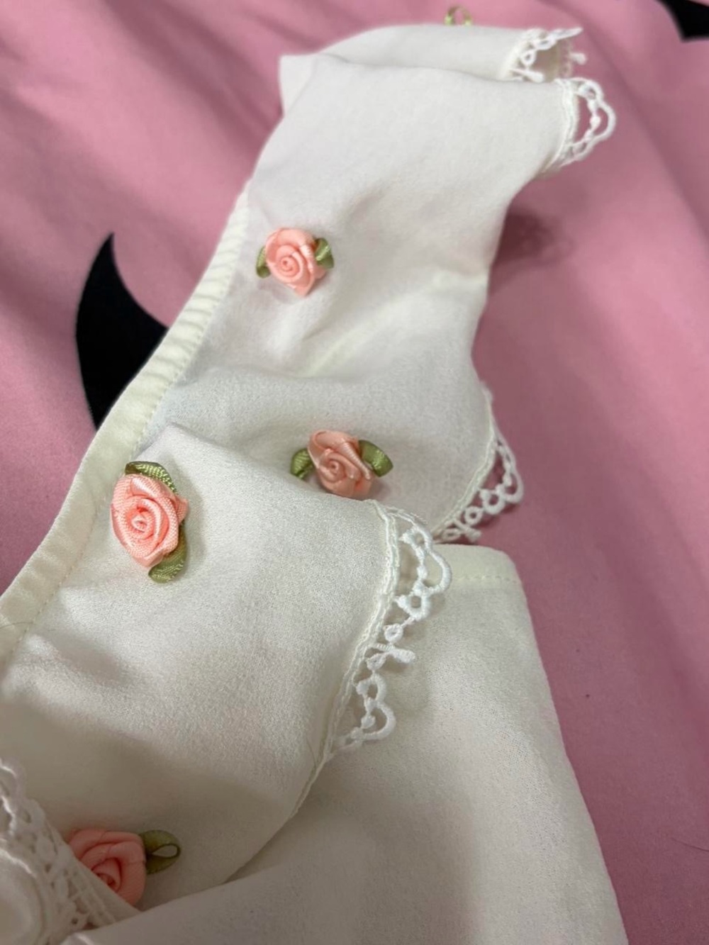 Romantic Ivory Ruffle Crop Top with Roses - Picture 5 of 7